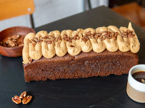 Coffee & Candied Pecan Loaf Slice Cake