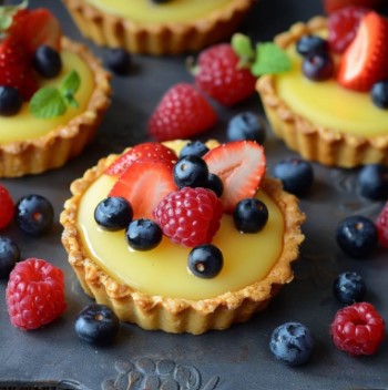 Lemon Berry Cloud Tart